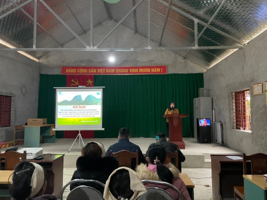 Training on capacity improvement for Phja Thap village's residents