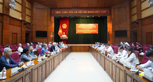 Chủ tịch UBND tỉnh tiếp xã giao Đoàn đại biểu Hội đồng CVĐC toàn cầu UNESCO