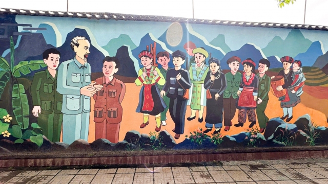 Khánh thành công trình “Bích họa Hòa An địa sử ký”