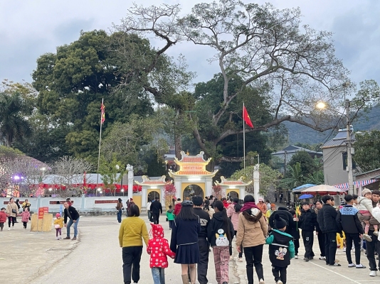 Lễ hội Đền Kỳ Sầm