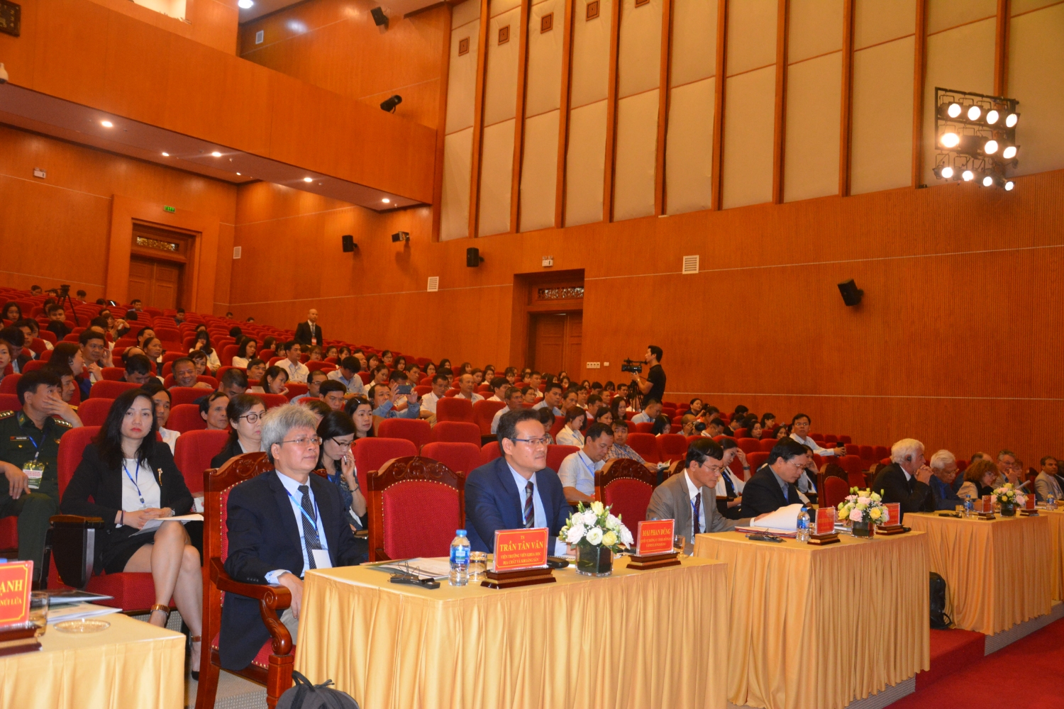International conference on “sustainable tourism development through geopark model” in Cao Bang province