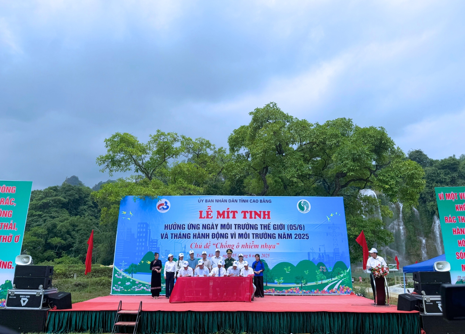 z6674095167501 44801cb544dbbad8837a539cc0c928bb – Đã sửa